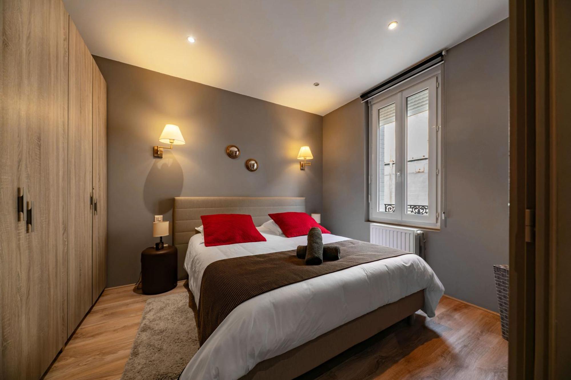 Le Vizier - Appartement Design Avec Parking En Centre Ville Vichy Dış mekan fotoğraf