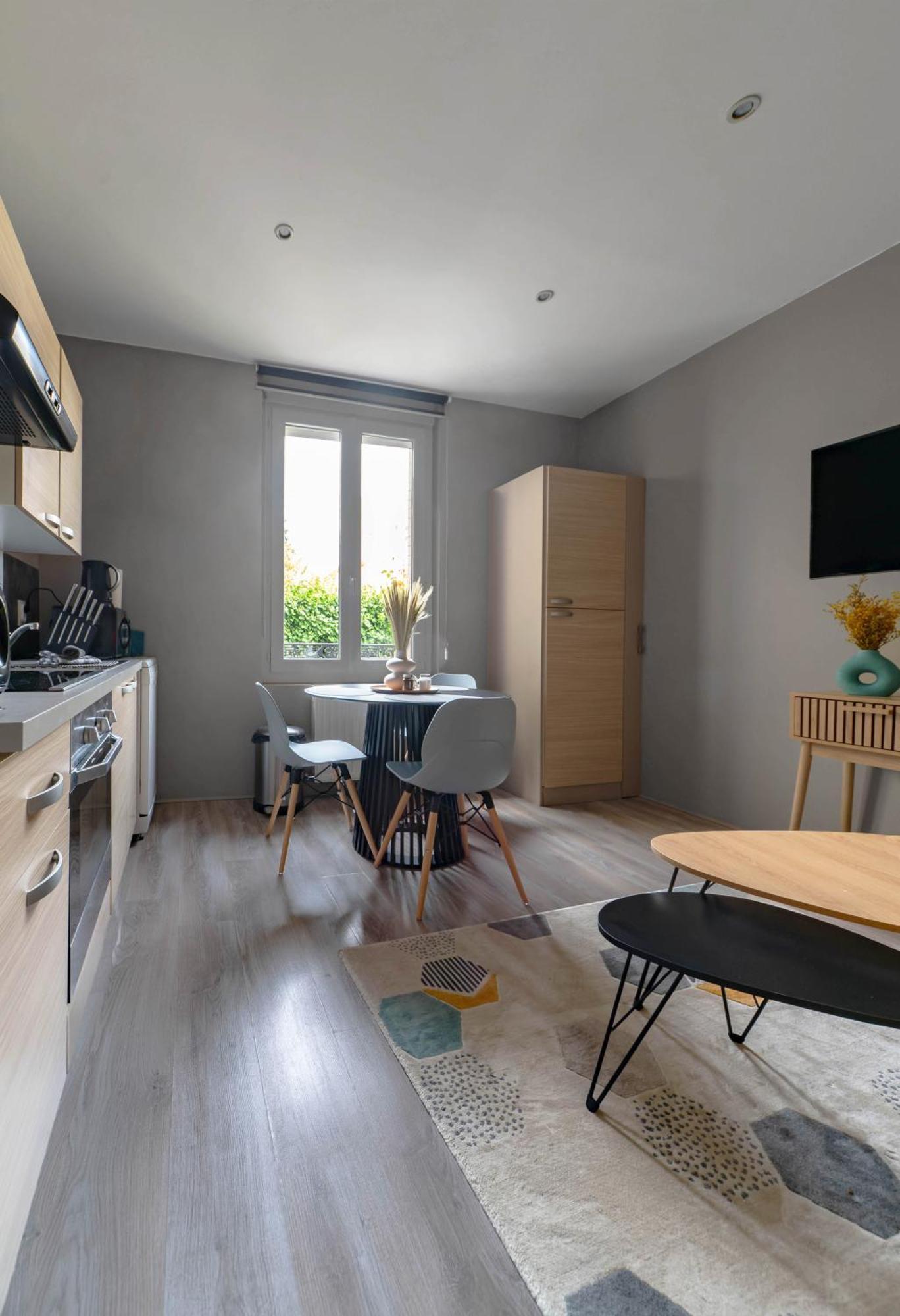 Le Vizier - Appartement Design Avec Parking En Centre Ville Vichy Dış mekan fotoğraf