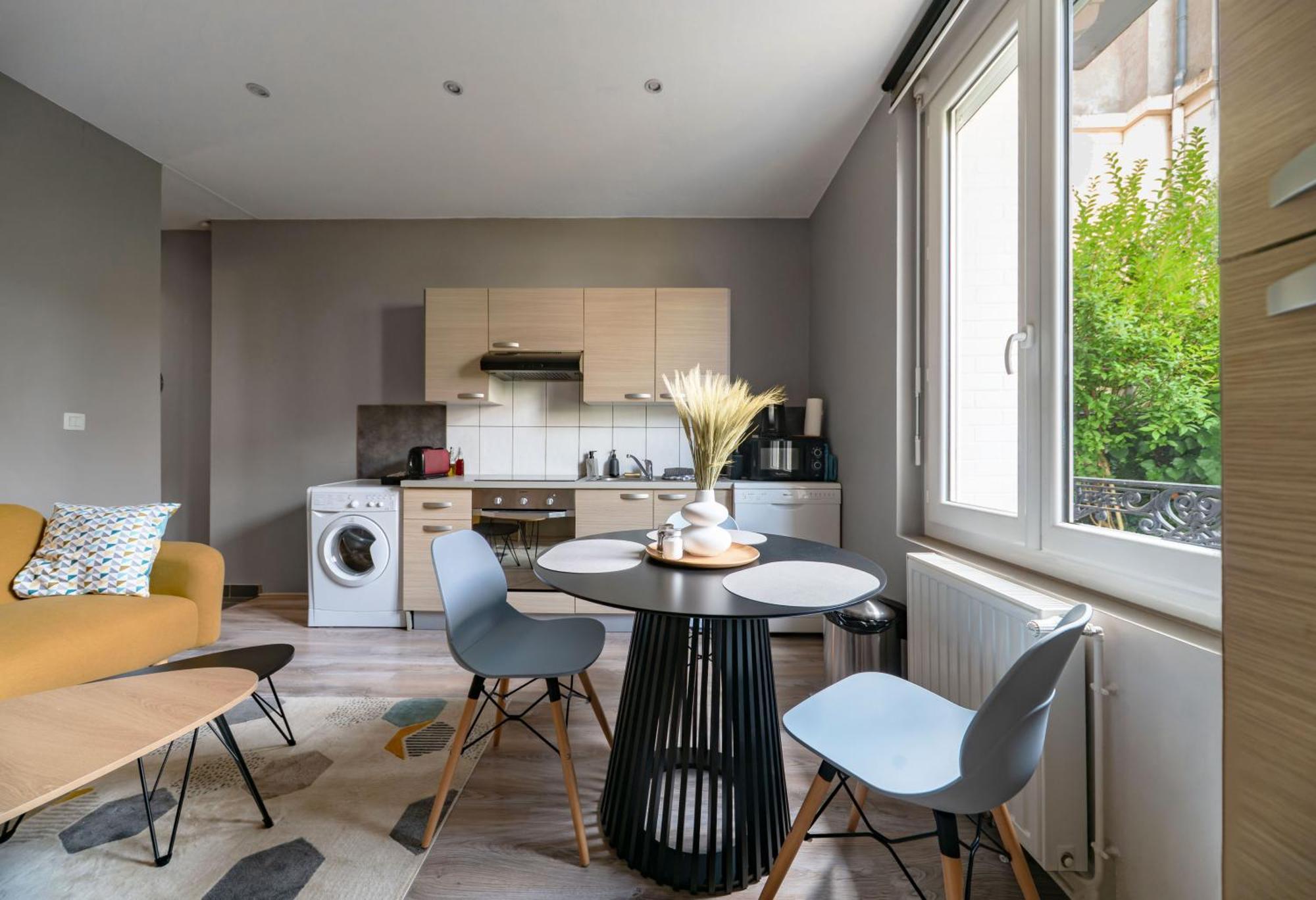 Le Vizier - Appartement Design Avec Parking En Centre Ville Vichy Dış mekan fotoğraf